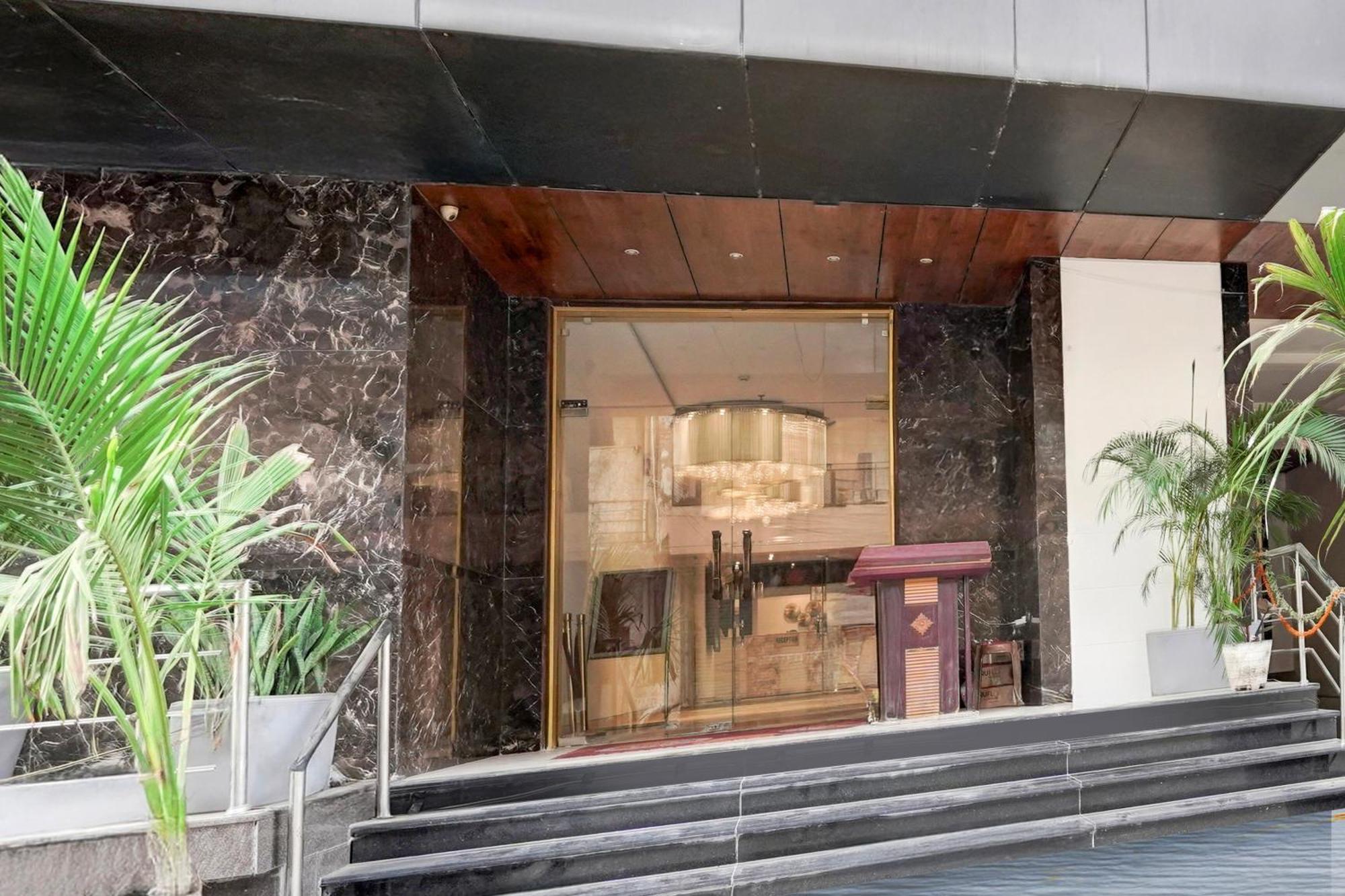 Townhouse Oak Agra Near Sultanganj Puliya Formerly Bb Grand Exterior foto