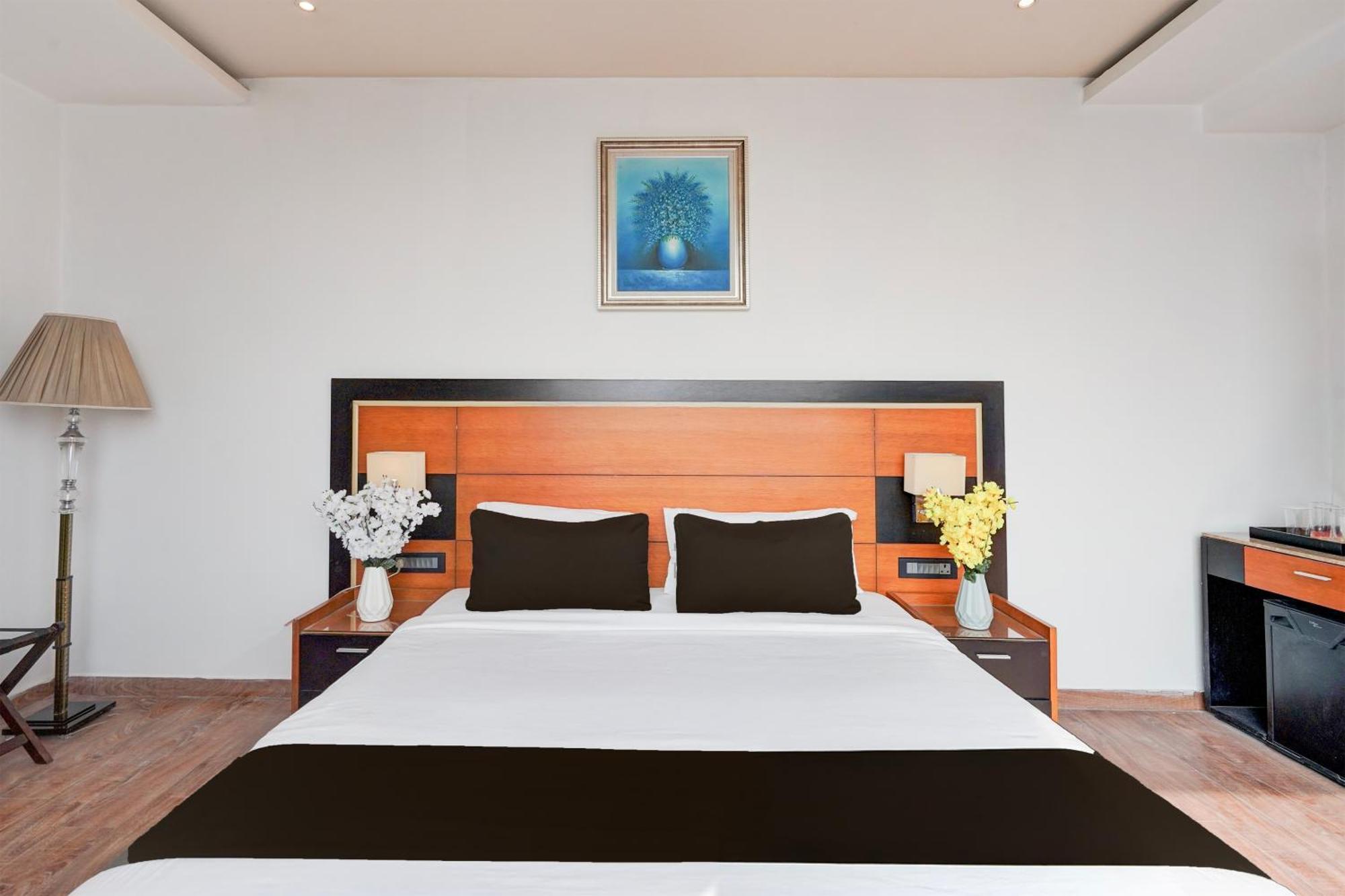 Townhouse Oak Agra Near Sultanganj Puliya Formerly Bb Grand Exterior foto